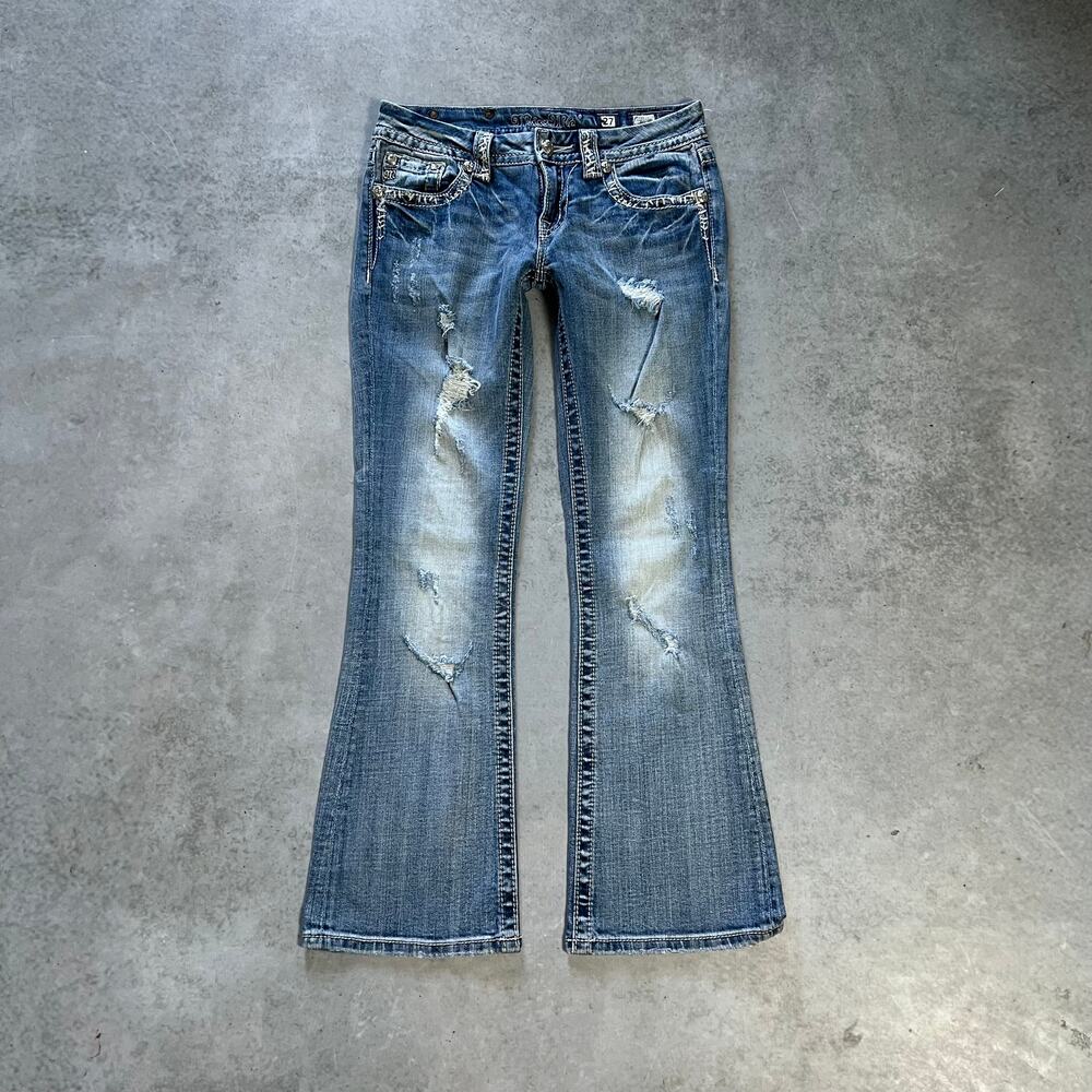 Miss Me Low Rise Bootcut Women's Size 27 Jeans Flared Light Wash Denim
